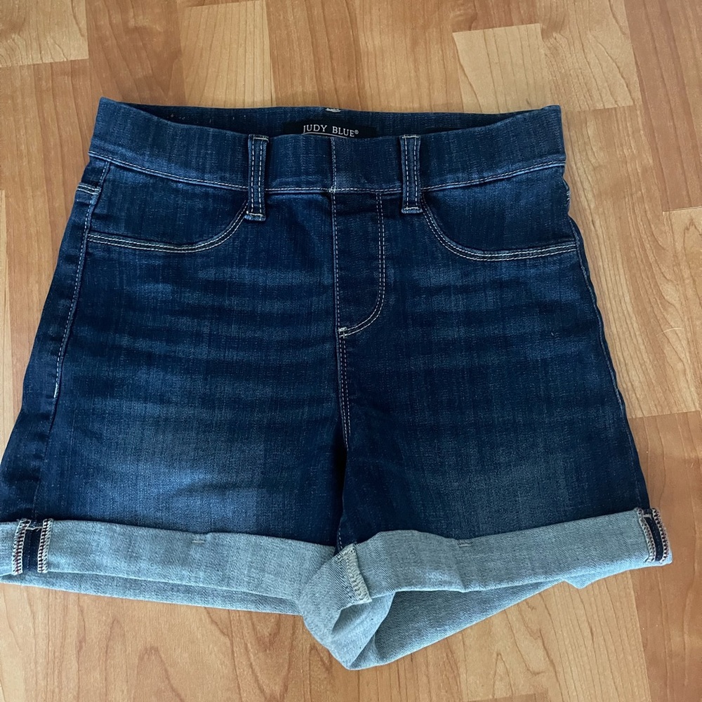 Judy Blue shorts